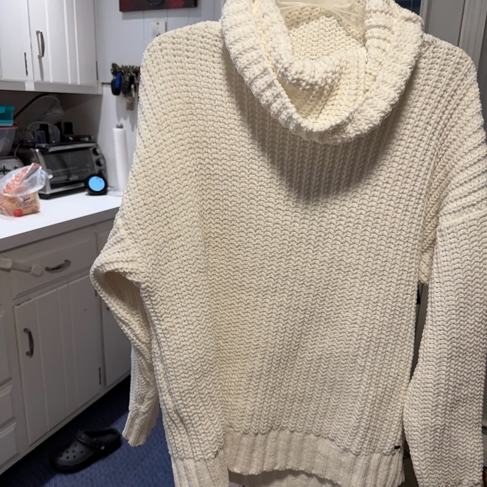 Hollister Off-White Cowl Neck Sweater